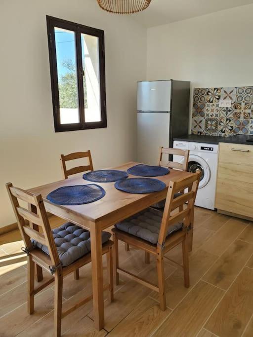 Reve En Luberon Lauris Exterior foto