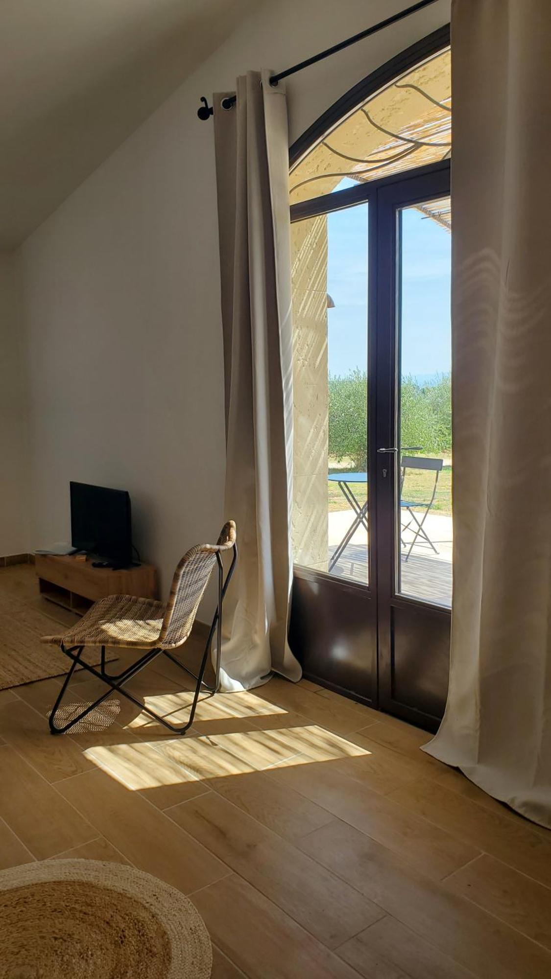Reve En Luberon Lauris Exterior foto